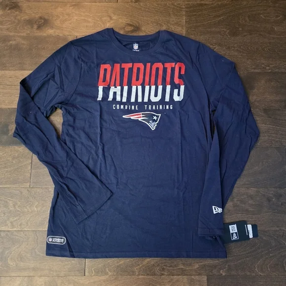 NWT NFL New England Patriots Combine Training Long Sleeve Shirt Size Large - Picture 2 of 3